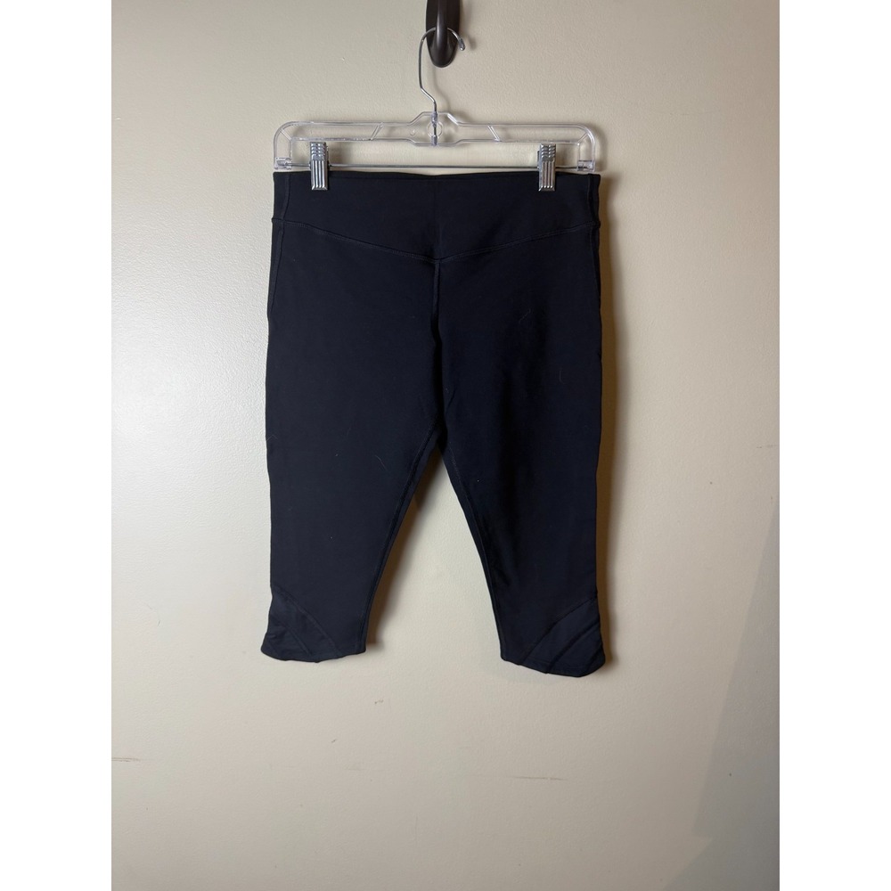 Lululemon Knee‎ Length Leggings Womens 8 Fitness Yoga Black Athletic